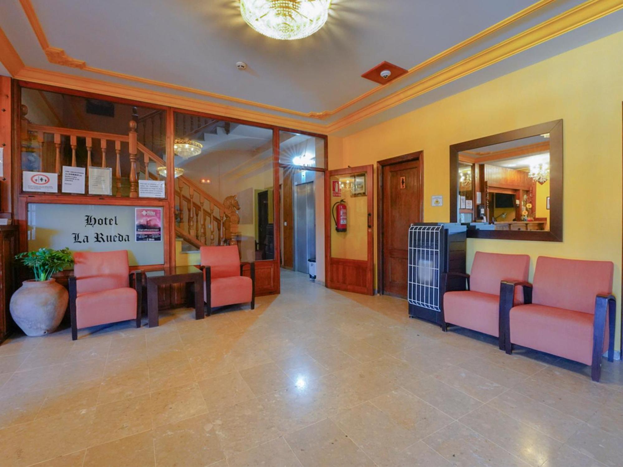 Hotel La Rueda 3000 Mora de Rubielos Exterior foto