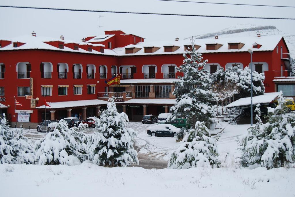 Hotel La Rueda Mora de Rubielos Exterior foto